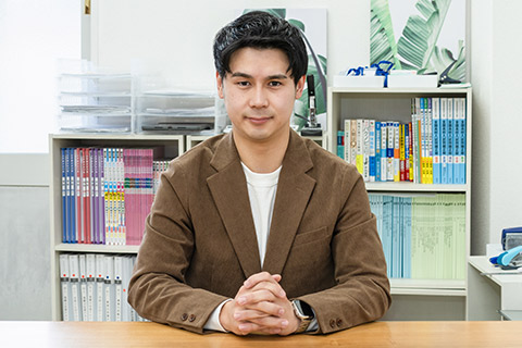 大分駅前校高等部塾長
