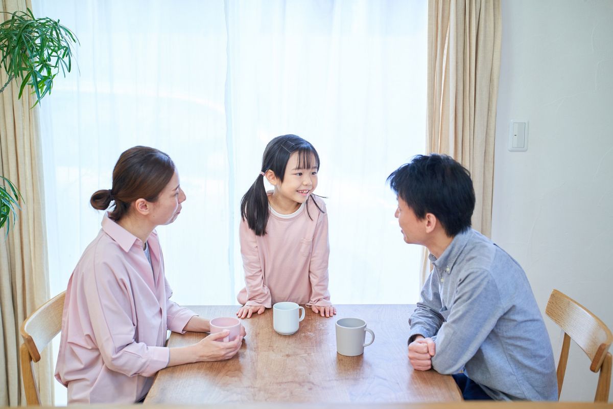 家庭で英会話を取り入れるイメージ