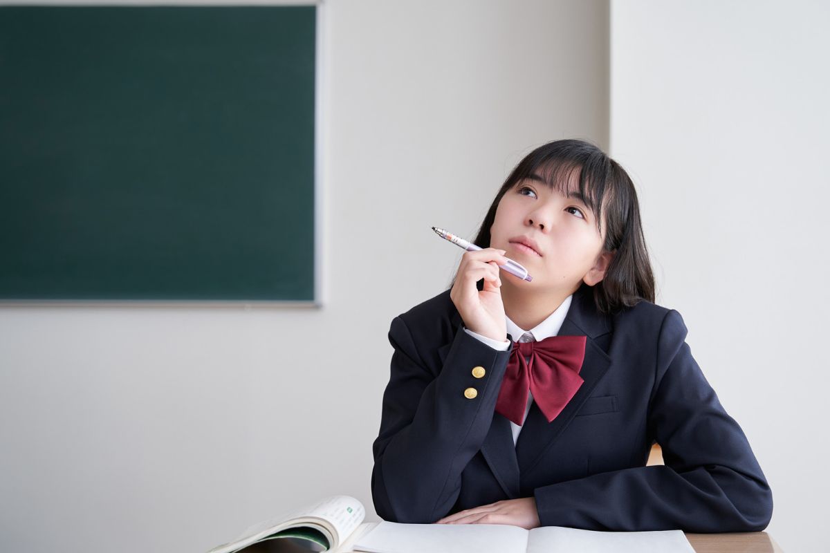 復習を繰り返して暗記内容を確認する様子