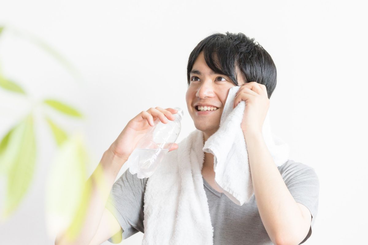 夏の水分補給と日焼け対策