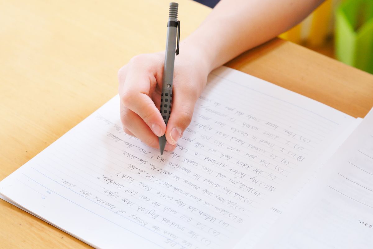 英単語の使い方を意識して学習するイメージ